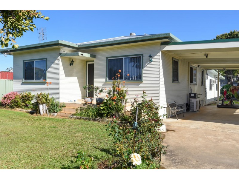 308 Pine Creek Way, Bonville NSW 2441