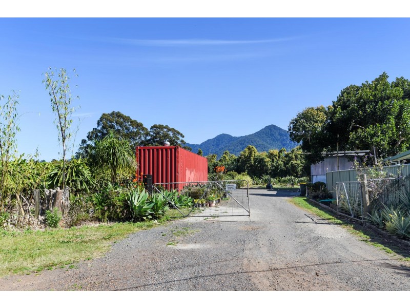 308 Pine Creek Way, Bonville NSW 2441