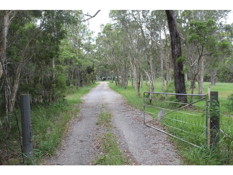11 Arrawarra Beach Road, Arrawarra NSW 2456