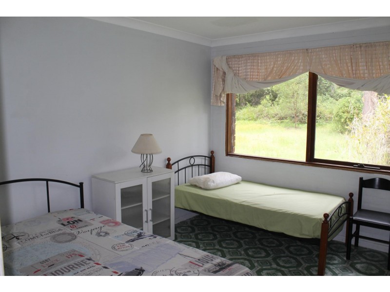 11 Arrawarra Beach Road, Arrawarra NSW 2456