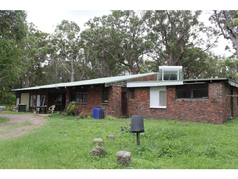 11 Arrawarra Beach Road, Arrawarra NSW 2456