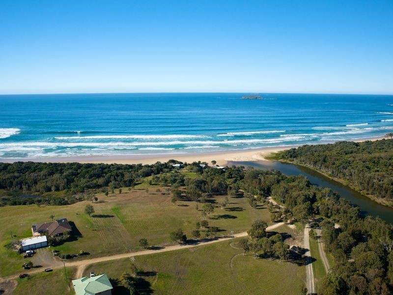 45 Hearns Lake Road, Woolgoolga NSW 2456