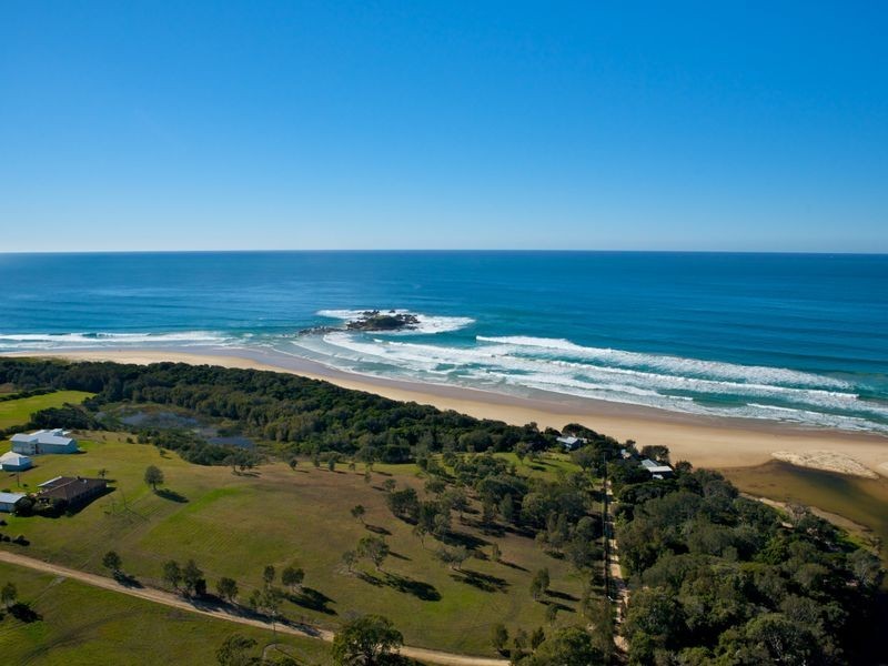 45 Hearns Lake Road, Woolgoolga NSW 2456