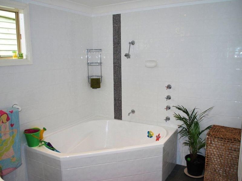 31 Church Street, Nana Glen NSW 2450