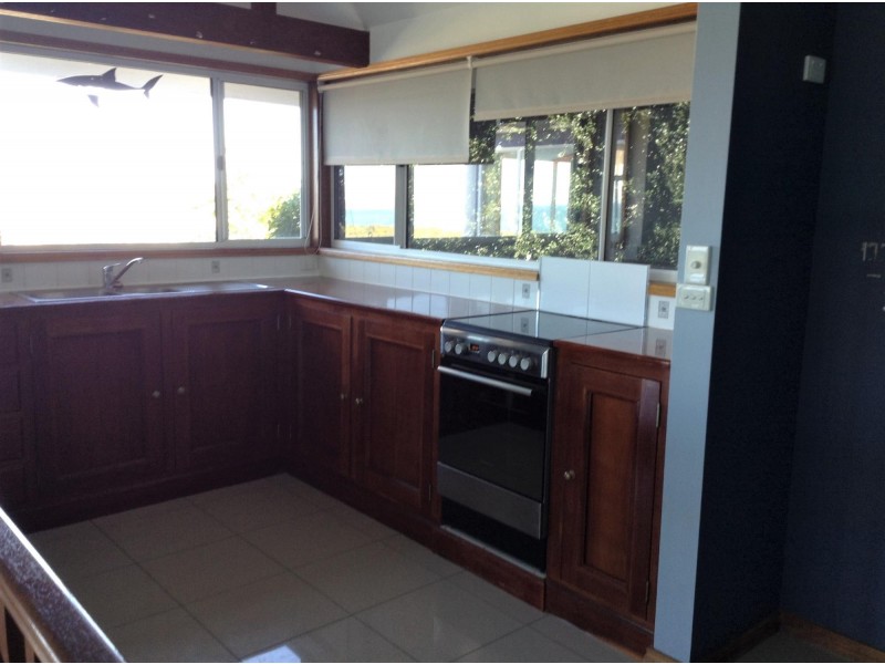 69 Manning Avenue, Coffs Harbour NSW 2450