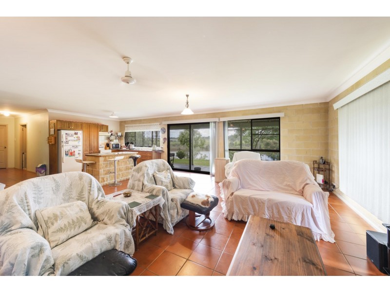 17 Drummer Place, Seelands NSW 2460