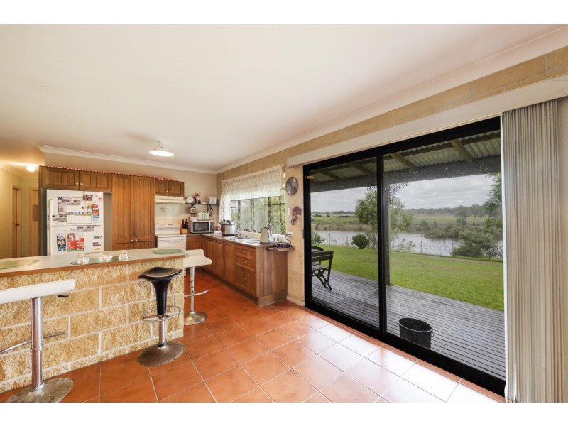17 Drummer Place, Seelands NSW 2460