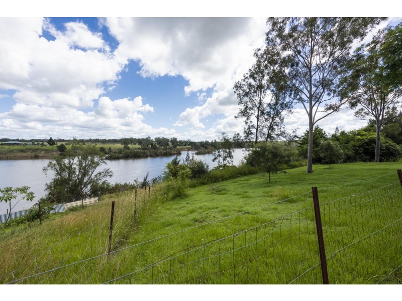 17 Drummer Place, Seelands NSW 2460