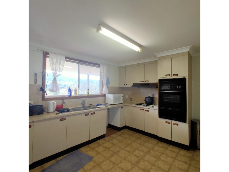 35 Bennetts Road, Coffs Harbour NSW 2450