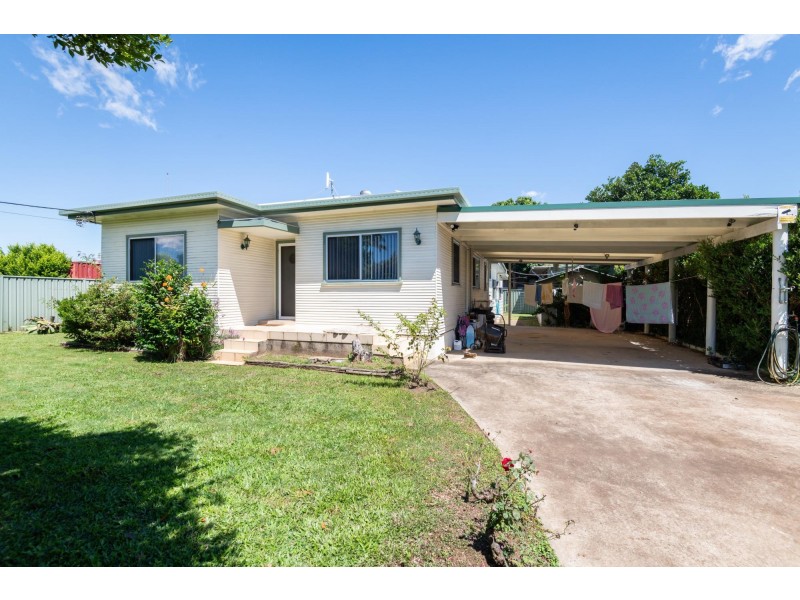 308 Pine Creek Way, Bonville NSW 2441