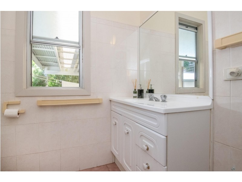 308 Pine Creek Way, Bonville NSW 2441