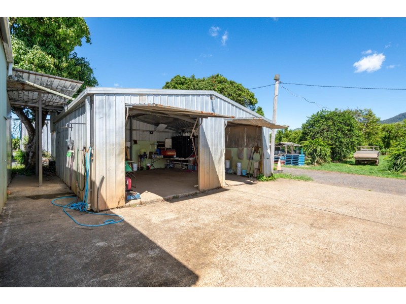 308 Pine Creek Way, Bonville NSW 2441