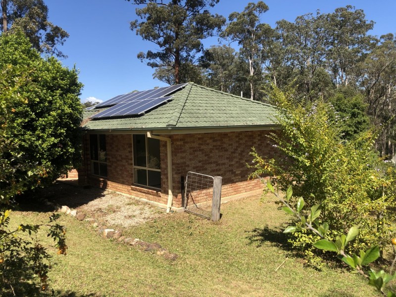 6 Lorikeet Place, Glenreagh NSW 2450