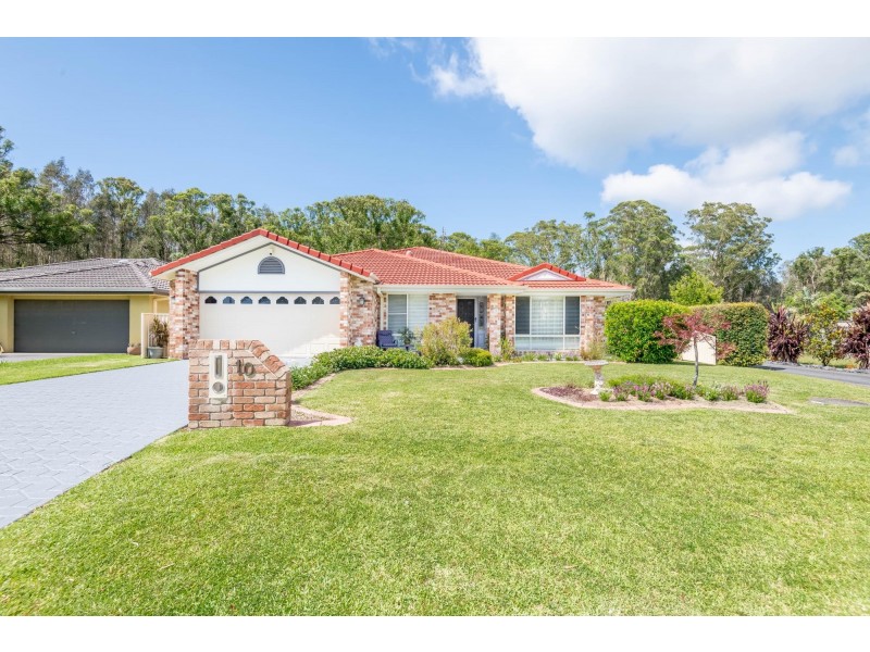 10 Trond Close, Bonville NSW 2441