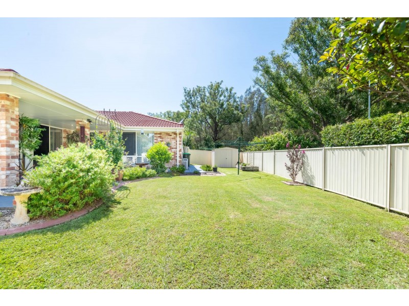 10 Trond Close, Bonville NSW 2441