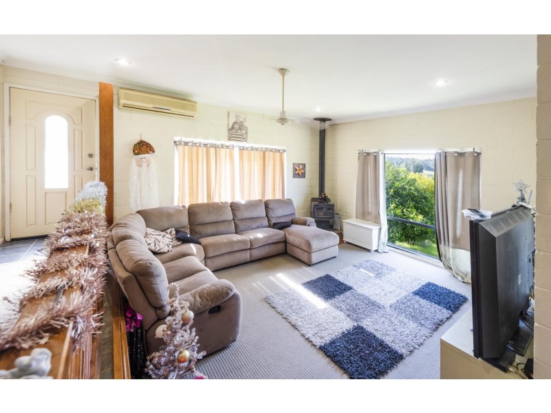 1 Lorne Street, Lowanna NSW 2450