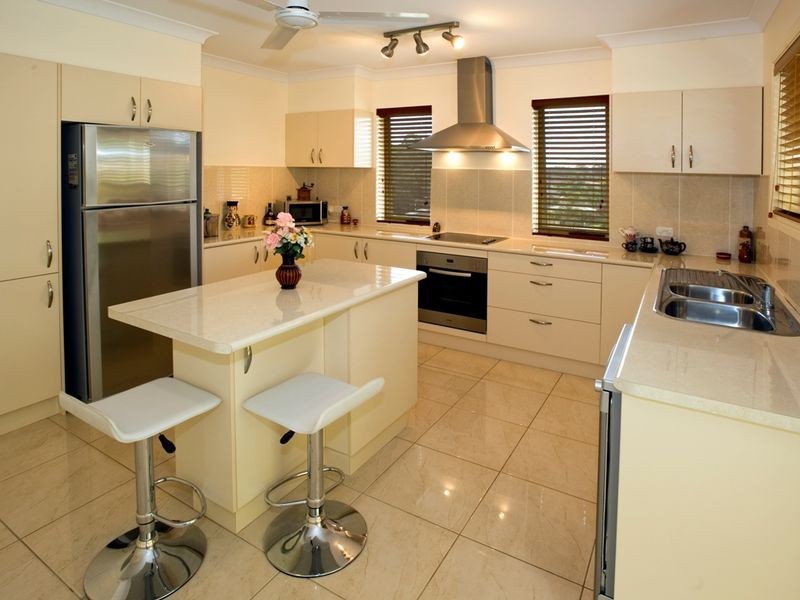 42 Kinchela Avenue, Boambee East NSW 2452