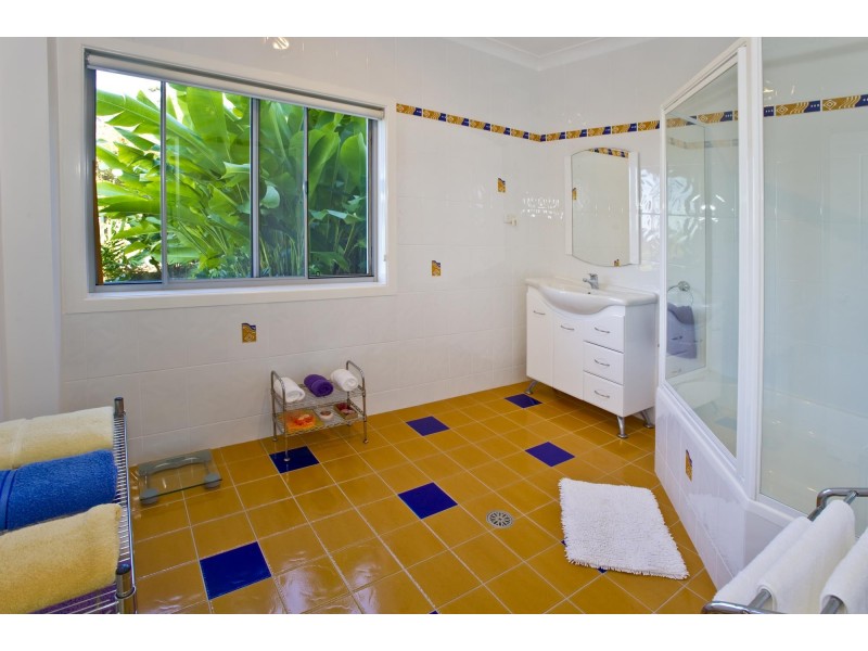 171 Sealy Lookout Drive, Korora NSW 2450
