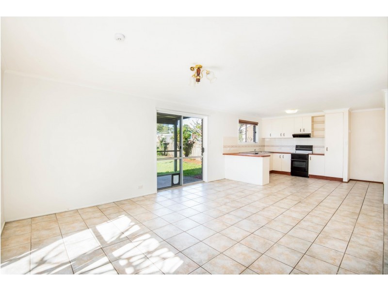 1 Christine Close, Urunga NSW 2455