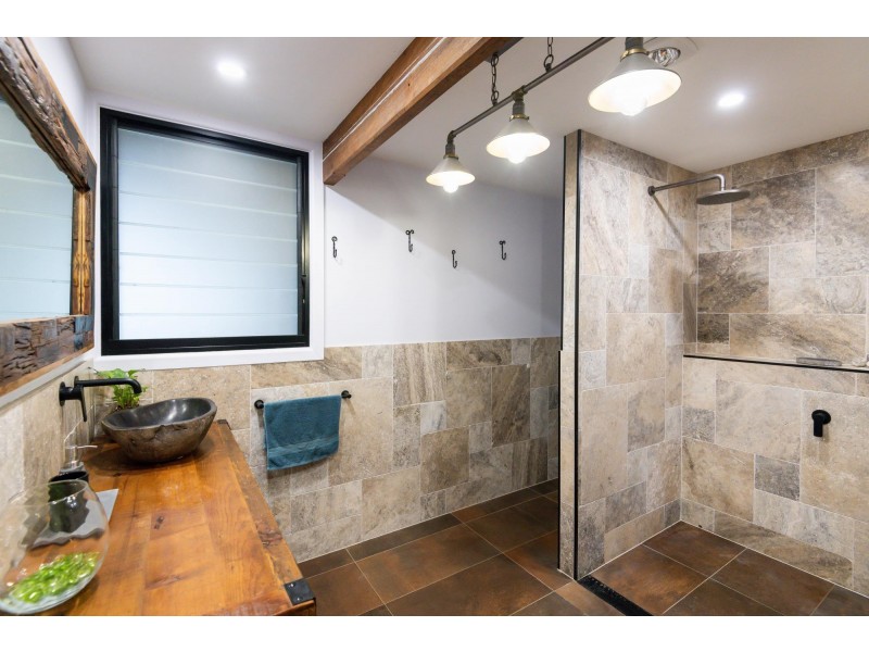 9 McNally Street, Bellingen NSW 2454