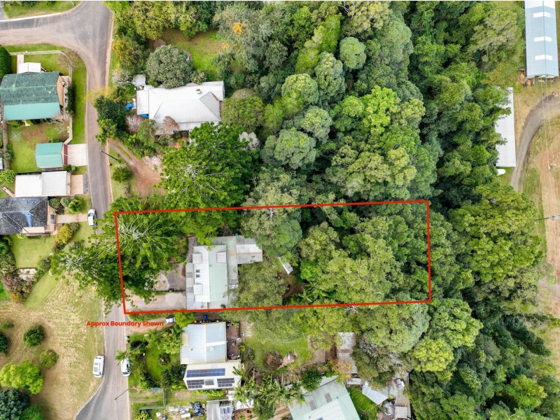 9 McNally Street, Bellingen NSW 2454