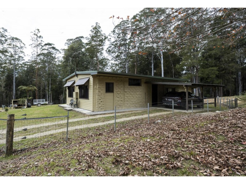 132 Mole Creek Road, Lowanna NSW 2450