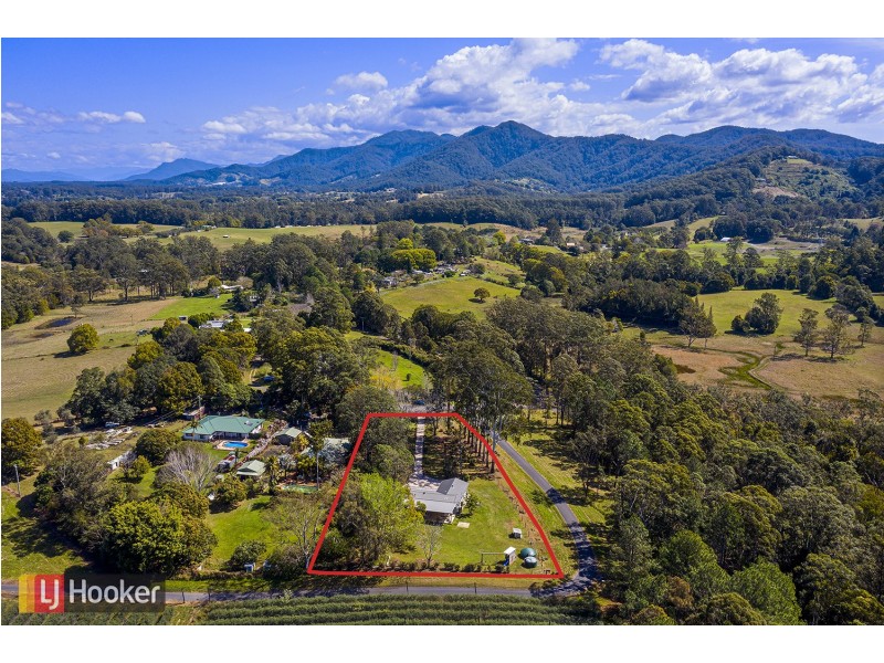 7 Herdegen Close, Bonville NSW 2441