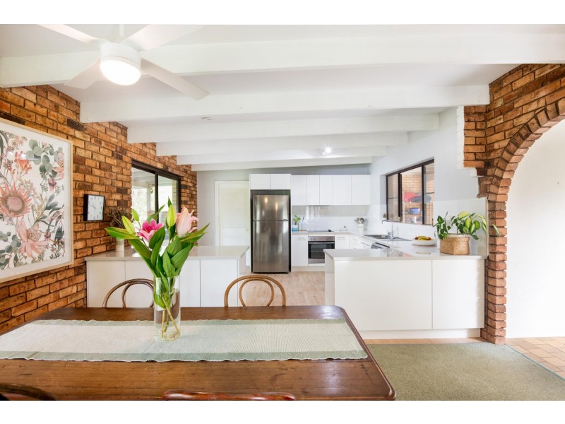 2-4 Ridgewood Drive,, Raleigh NSW 2454