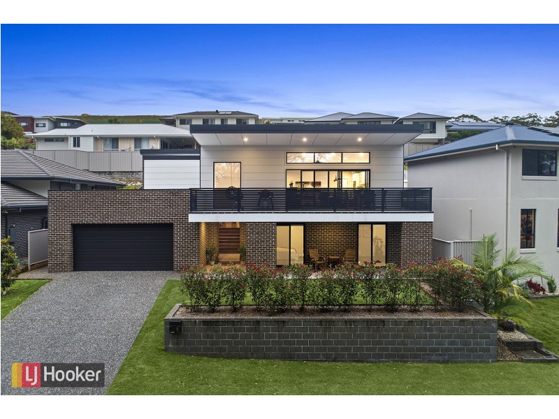 9 Parkland Parade, Coffs Harbour NSW 2450