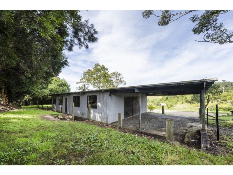 11 Lorne Street, Lowanna NSW 2450
