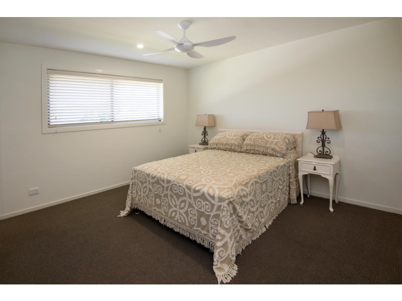 69 Vera Drive, Coffs Harbour NSW 2450