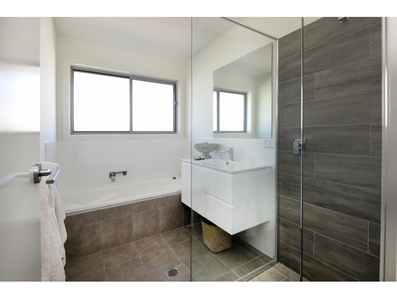 69 Vera Drive, Coffs Harbour NSW 2450