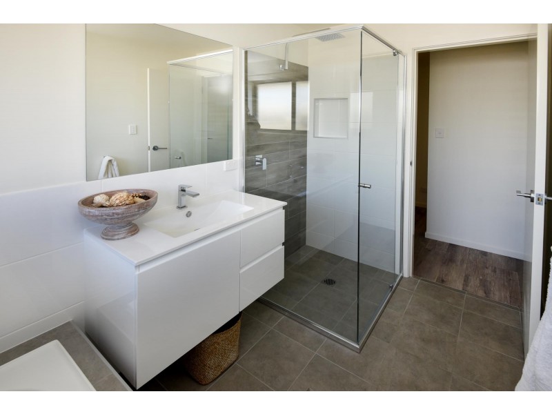 69 Vera Drive, Coffs Harbour NSW 2450