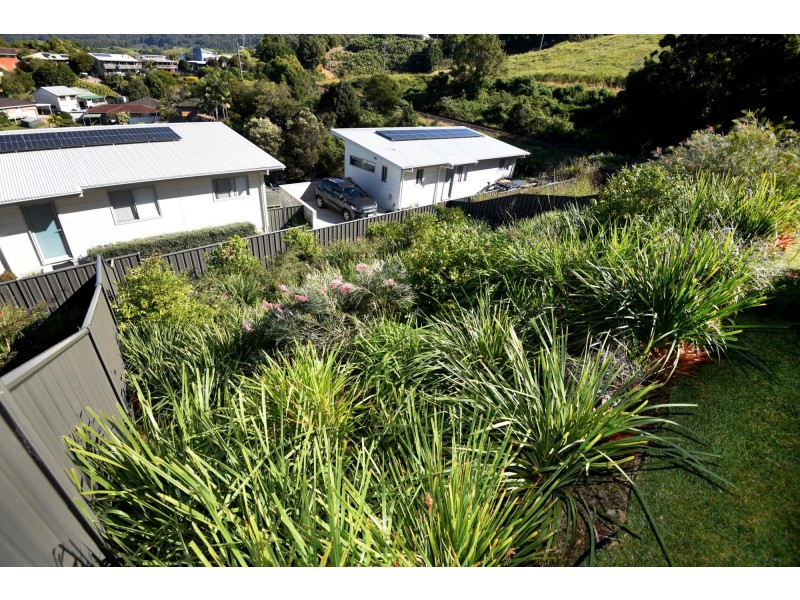 69 Vera Drive, Coffs Harbour NSW 2450
