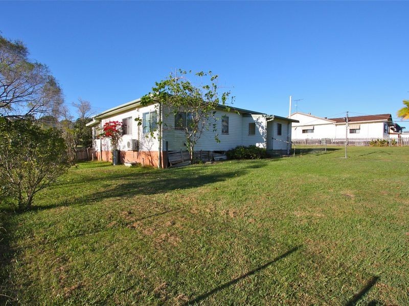 2 Mossberry Avenue, Junction Hill NSW 2460