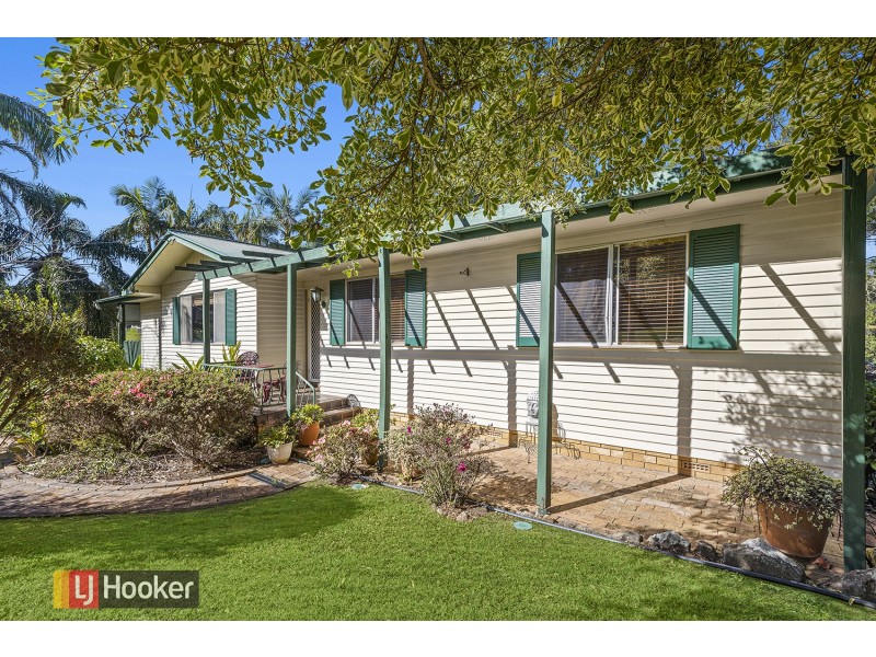 2 Herdegen Close, Bonville NSW 2441