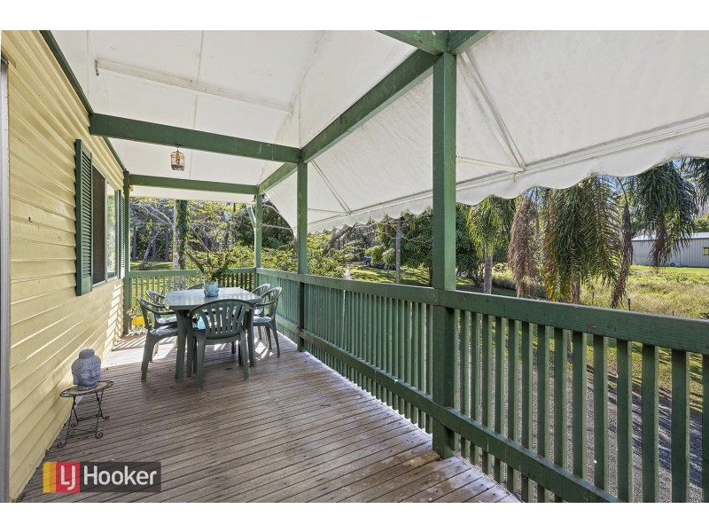 2 Herdegen Close, Bonville NSW 2441