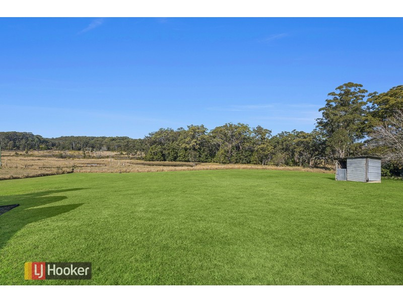 2 Herdegen Close, Bonville NSW 2441