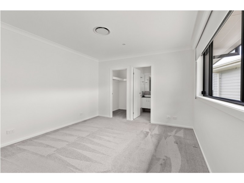 16 Platinum Place, Coffs Harbour NSW 2450