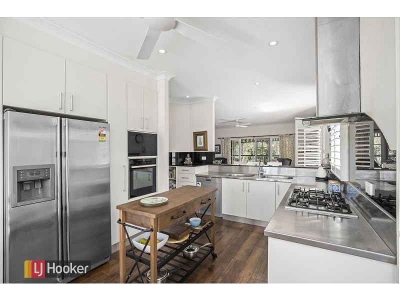 23 Crystal Drive, Sapphire Beach NSW 2450