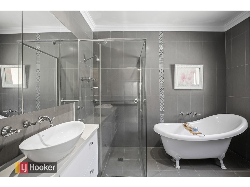 23 Crystal Drive, Sapphire Beach NSW 2450