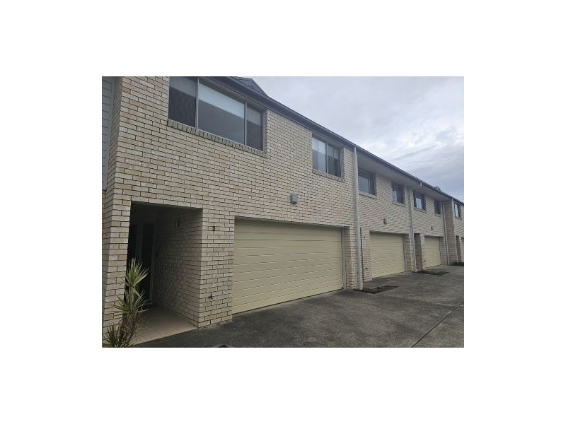 2/24 Azalea Avenue, Coffs Harbour NSW 2450