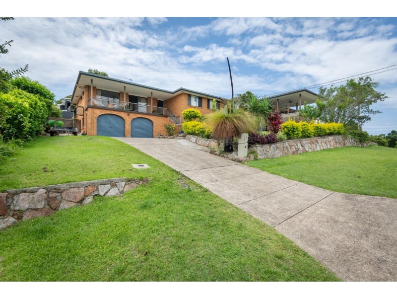 14 Cunningham Crescent, Sawtell NSW 2452