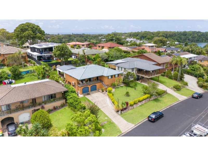 14 Cunningham Crescent, Sawtell NSW 2452