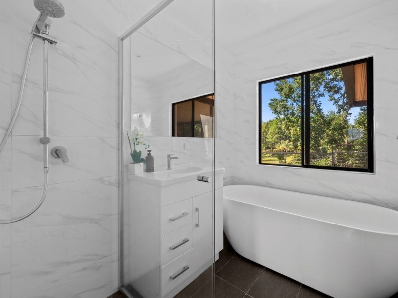 33 Deans Road, Boambee NSW 2450