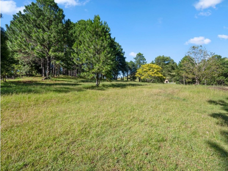 33 Deans Road, Boambee NSW 2450