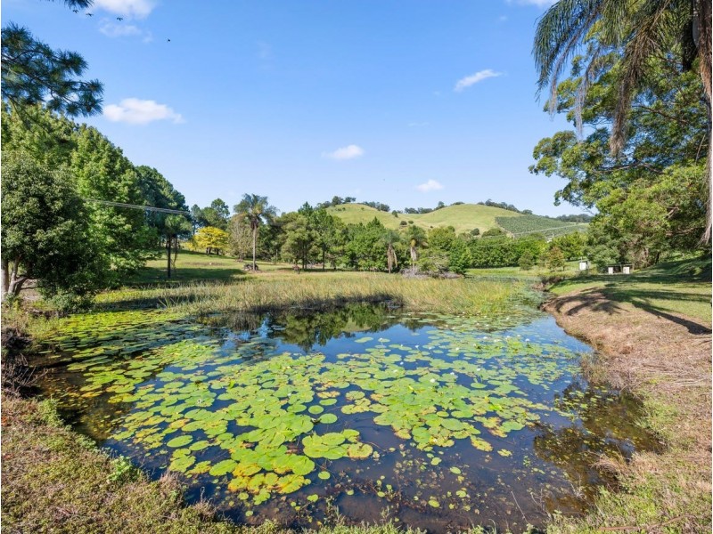33 Deans Road, Boambee NSW 2450