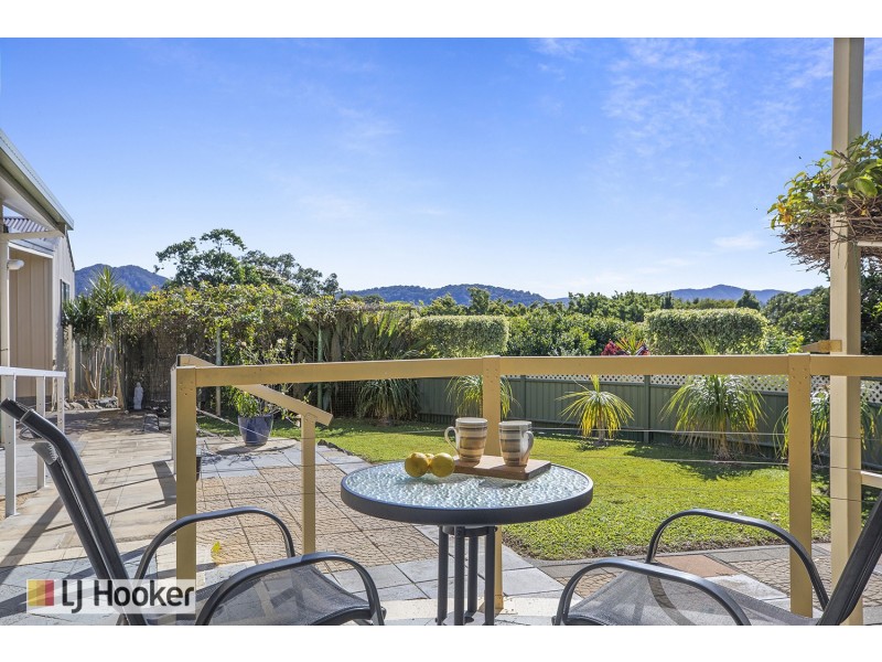 1 Sea Breeze Place, Boambee East NSW 2452