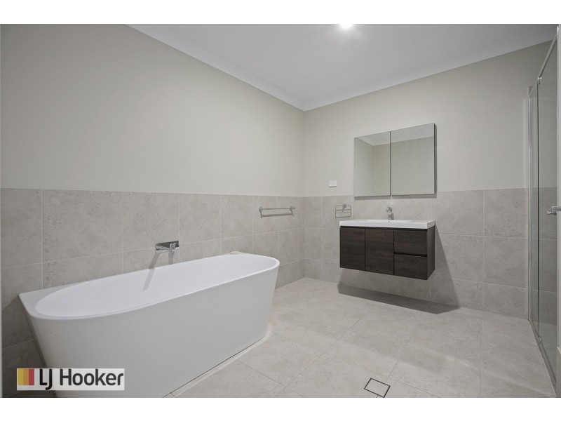 67 Rovere Drive, Coffs Harbour NSW 2450