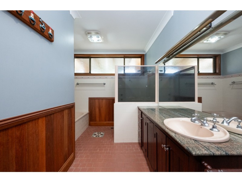 60 Azalea Avenue, Coffs Harbour NSW 2450